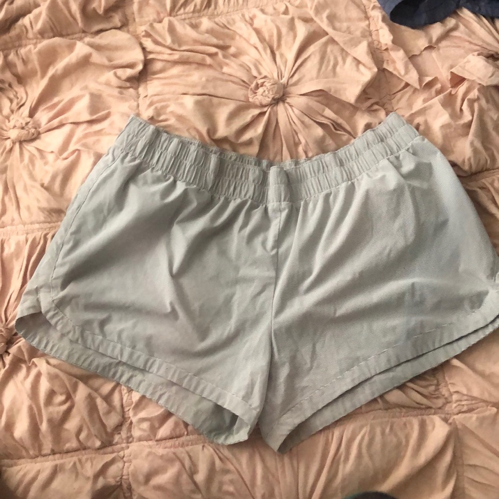 GAP pinstriped shorts!